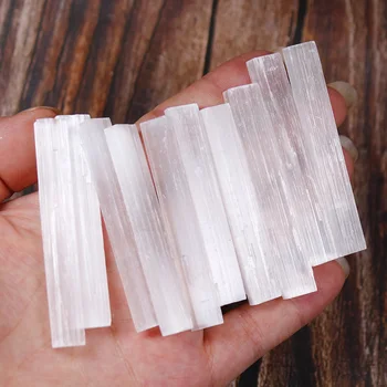 Runyangshi 10pcs Prírodné Selenite Crystal Stick Čipy Sadrovca, biela Quartz Drsné Minerálov Vzor Bod Liečivý Kameň